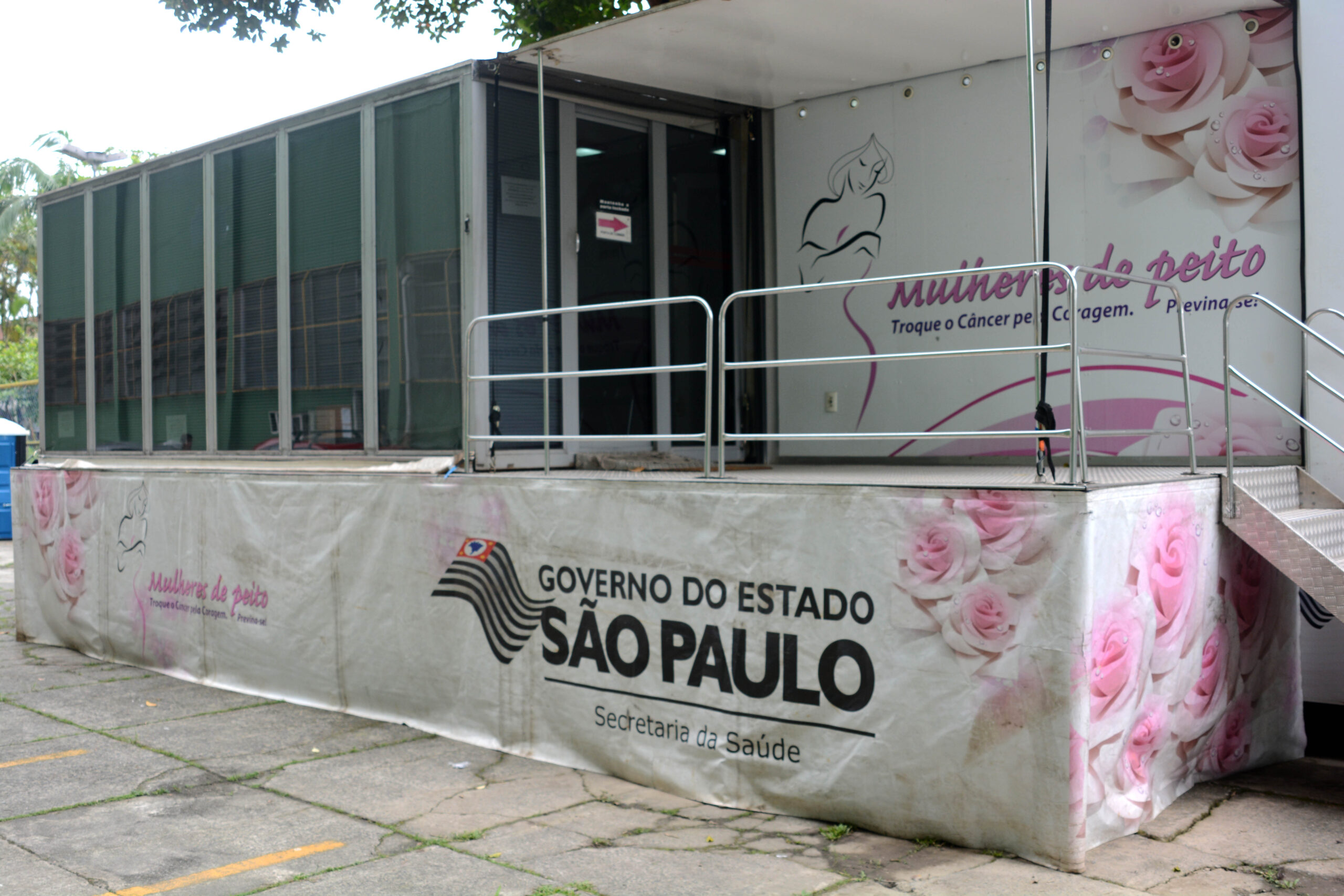 18-12-04-Carreta da Mamografia (4)